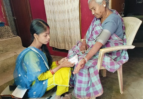 Community Paramedics bringing healthcare to the home